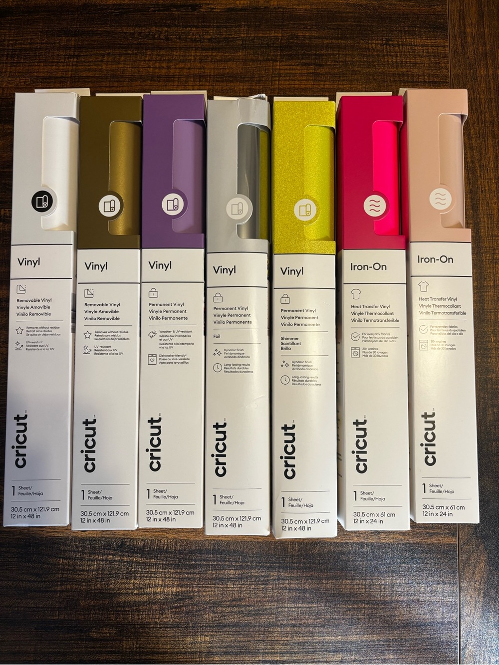 Cricut Vinyl & Iron-On Craft Sheets Bundle - Multi-Color